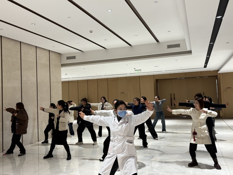 &#23436;&#32654;&#20307;&#32946;